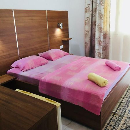 Flamingo Cottage 울친 외부 사진